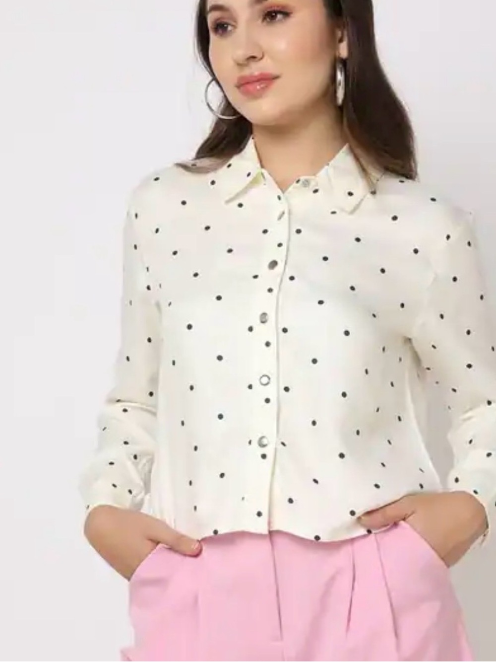RIO Polka-Dot Print Shirt Off white & Black lightweight Semi Cropped. sz M